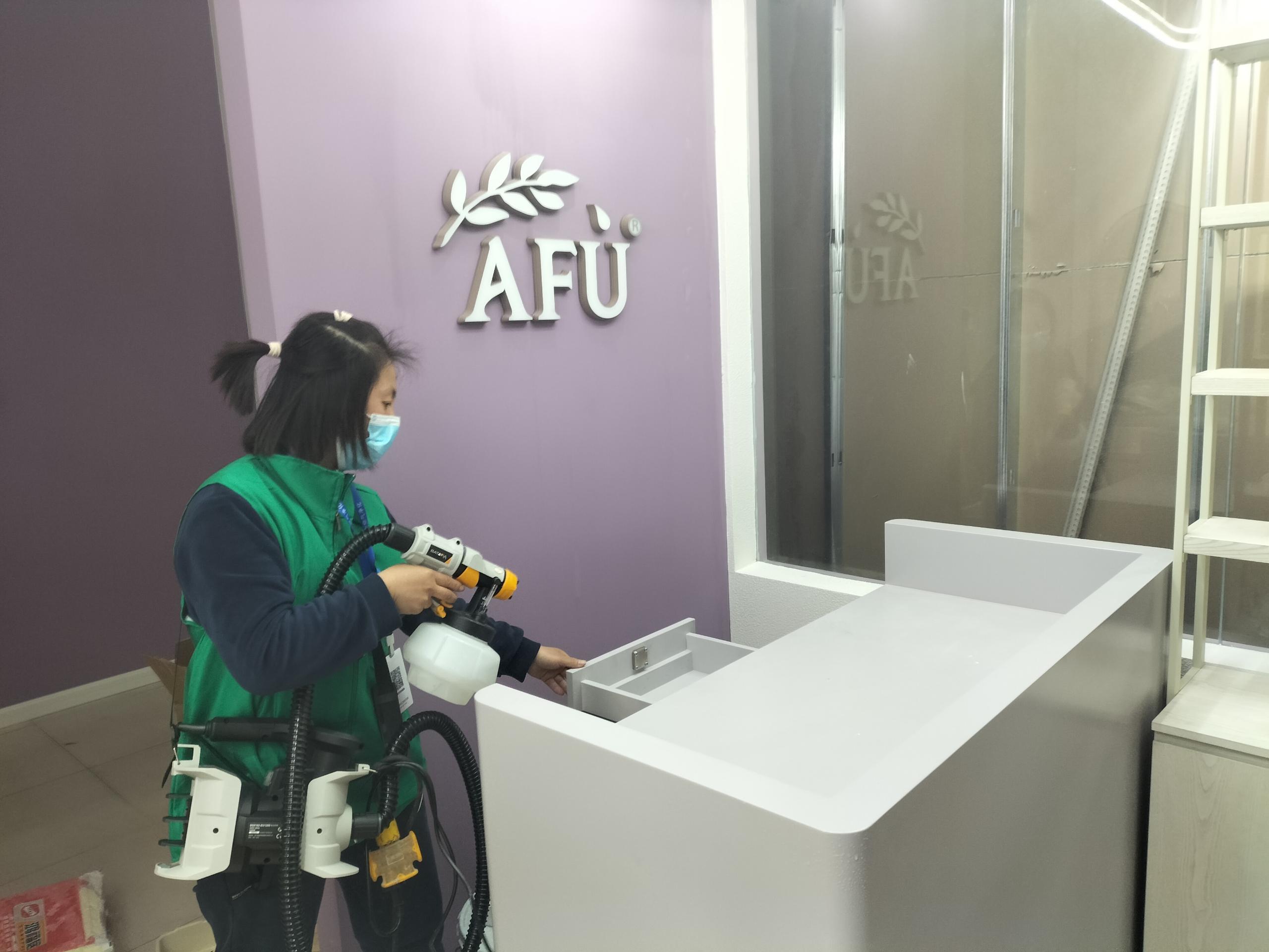 固始青岛永旺广场三楼店铺除甲醛甲醛治理公司